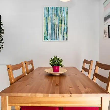 Weforyou Arroyo Center Apartment